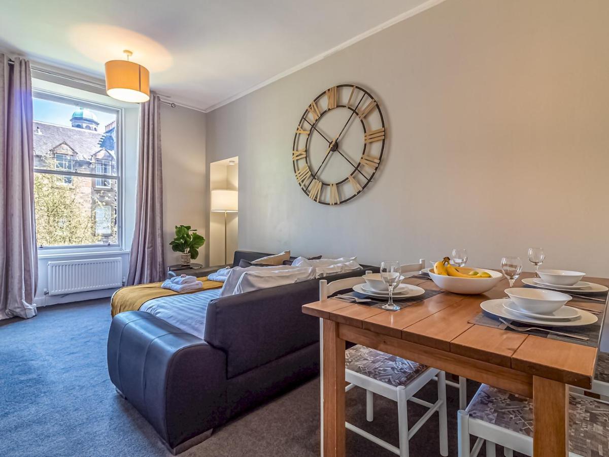 Pass The Keys Spacious And Homely Flat On The Royal Mile Единбург Екстер'єр фото